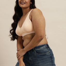 Sztori Plus Size Medium Coverage Bra image 2