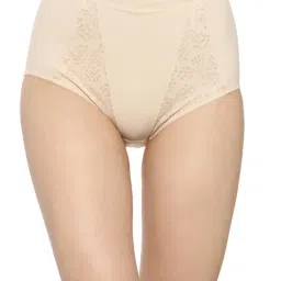 Triumph Shape Full Coverage High Waist Brief-image-37