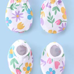 Babyhug Cotton Floral Print Mittens & Booties Set - White-image-4