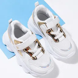 Cute Walk by Babyhug Holographic Sneakers with Velcro Closure - White & Golden-picture-6