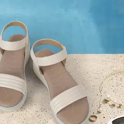 Mochi Women Striped Flatform Mules-45