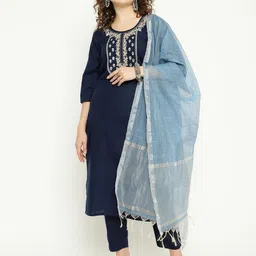 OLECUTE Floral Yoke Design Zari Straight Kurta With Trousers And Dupatta-picture-2