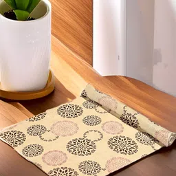 Aura Brown & Black Printed Water Resistant Anti-Slip Shelf Liner Organiser-17