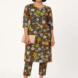 GAB Floral Printed Round Neck Pure Cotton Kurta With Trousers-picture-10