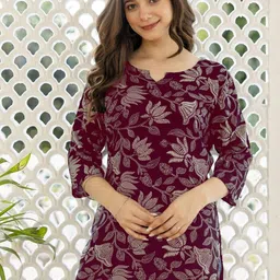 PURSHOTTAM WALA Women Floral Woven Design V-Neck Kurti-image-87