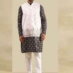 SOJANYA Men Floral Printed Kurta with Pyjama-14