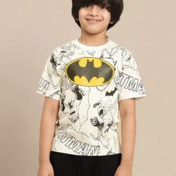Kidsville Batman Printed Regular Fit T-Shirt For Boys-picture-4