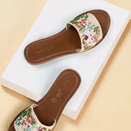 Forever Glam by Pantaloons Women's Beige Ethnic Sandals-picture-41