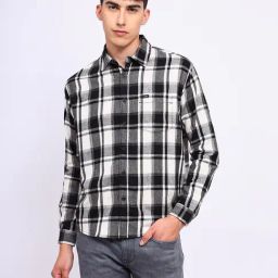 Lee Black Cotton Relaxed Fit Checks Shirt-image-16