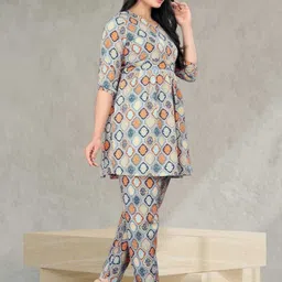 KANUDA Women White Poly Crepe Kurta Sets-picture-32