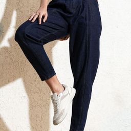 Campus Sutra Women Comfort Relaxed Fit Mid-Rise Stretchable Jeans-picture-35