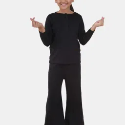 Kiddopanti Girls Black Cotton Solid Full Sleeves Night Suits-image-37