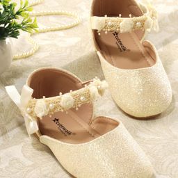 Cute Walk by Babyhug Velcro Closure Bellies with Lace Floral & Pearl Detailing - Beige-image-60