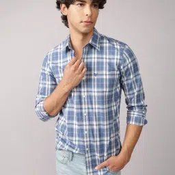 American Eagle Blue Cotton Regular Fit Checks Shirt-picture-20