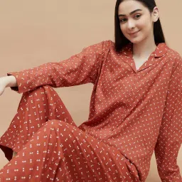 Ginger by Lifestyle Red Printed Pyjama Set image 4