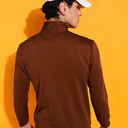 INDICLUB Men Running Open Front Jacket image 2