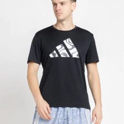 ADIDAS Black RUN IT BL M Regular Fit Tee-2