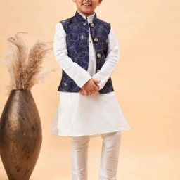 VASTRAMAY Boys Navy & White Embroidery Full Sleeves Kurta Sets-image-82