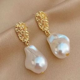 PASU FASHION Gold-Plated Pearls Beaded Contemporary Drop Earrings-35