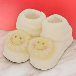 Yellow Bee Cotton Smiley Face Applique Solid Socks - Cream-image-1