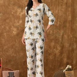 Saanvi Collection Women Floral Printed Night suit-image-65