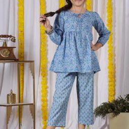 NEUDIS Girls Blue Printed Kurta with Trousers-image-48
