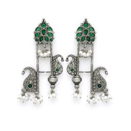 Karatcart Oxidized Silver Green Carved Stone Dangler Earrings for Women image 4