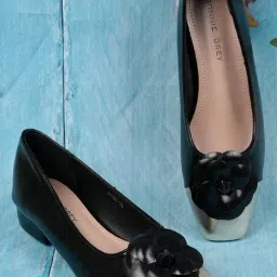 Ronnie Grey Women's Black Casual Pumps-image-84