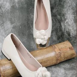 Ronnie Grey Women's Off White Casual Pumps-image-81