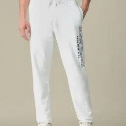 U.S. Polo Assn. Denim Co. White Cotton Regular Fit Logo Printed Trackpants-picture-25