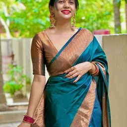 Lookmark Solid Zari Banarasi Saree with Woven Design Border image 2