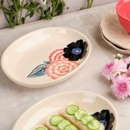 Chrysanthemum Hand Painted Ceramic Oval Platter-image-10
