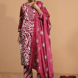 House of Pataudi Women Printed Kurta Set-image-42