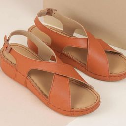 Mochi Women Open Toe Flats with Buckles-15