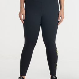Hunnit Women Printed Ankle-Length Gym Tights-image-69