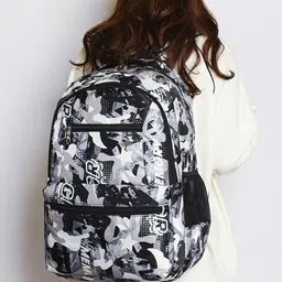 StyleCast x Revolte Unisex Graphic Printed Backpack-picture-41