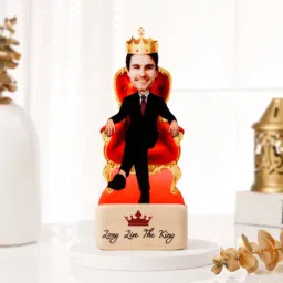 Personalized King Caricature with Wooden Stand-image-34