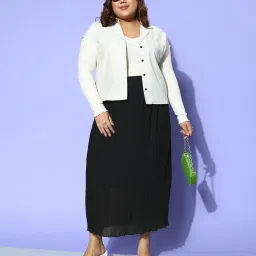 CURVE BY KASSUALLY Black Pleated Midi Skirt image 4