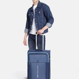 VIP Suprema 8W Medium Trolley Suitcase-12
