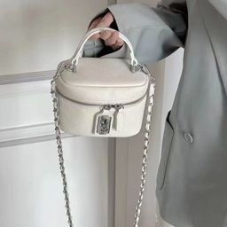 DressBerry Colourblocked PU Oversized Shopper Hobo Bag with Tasselled-8