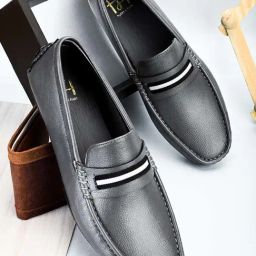 Hydes N Hues Men's Grey Casual Loafers-image-83
