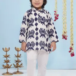 Aj DEZInES Boys Ethnic Motifs Printed Regular Pure Cotton Kurta with Pyjamas-16