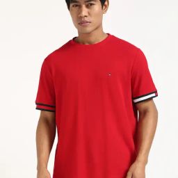 Tommy Hilfiger Medium Red Cotton Regular Fit T-Shirt-image-38
