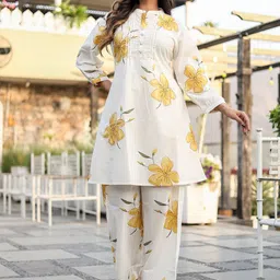 INDYES Embellished Mandarin Collar Pure Cotton Tunic With Palazzo Co-Ords-picture-9