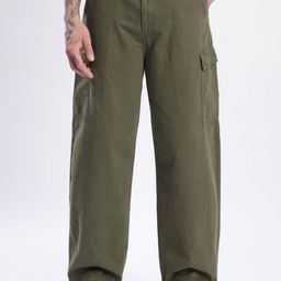 Bene Kleed Men Loose Fit Cotton Cargos Trousers-image-48