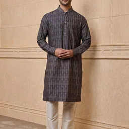 Tasva Men Striped Mandarin Collar Straight Kurta-picture-21