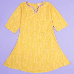 Kiddopanti Rayon Woven Three Fourth Sleeves Bandhani Printed Floral Lace Embellished Kurti - Yellow-picture-9