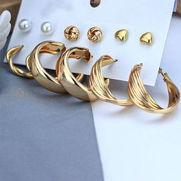 PolluxCraft Set Of 6 Gold-Plated Circular Shaped Studs-picture-22