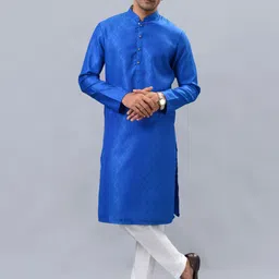 azania Men Thread Work Kurta-image-77