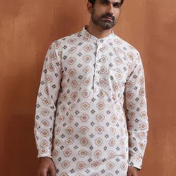 trueBrowns Ethnic Motifs Printed Mandarin Collar Short Kurta-image-72